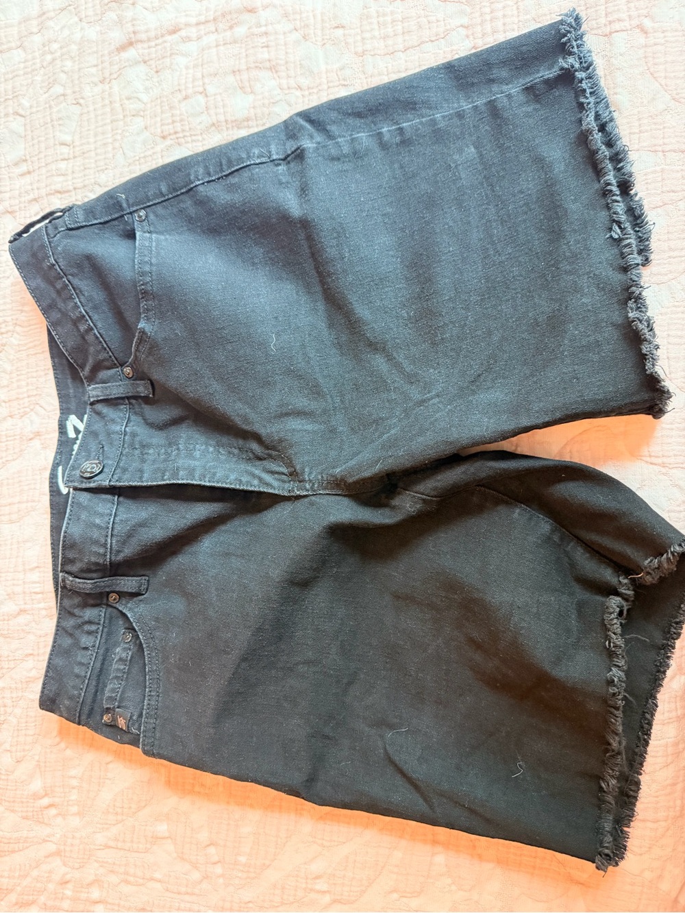 Seven7 Black Frayed-Hem Denim Shorts